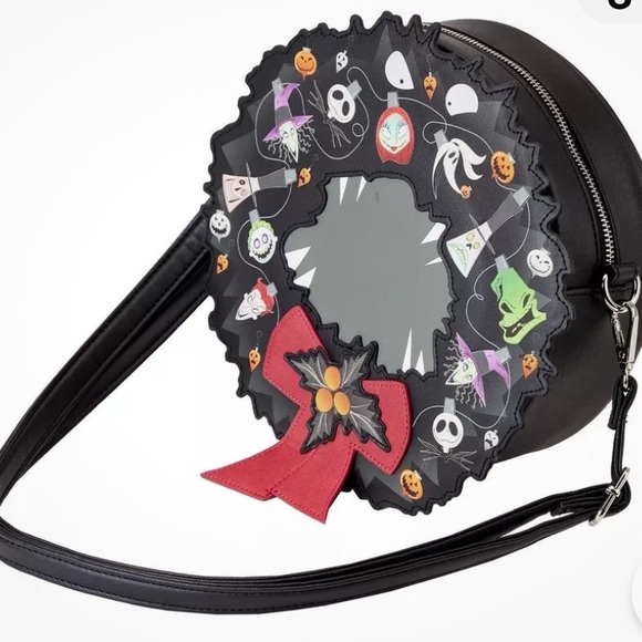 Super Rare Disneyland Nightmare Before Christmas Wreath Limited Edition Bag - Picture 1 of 10